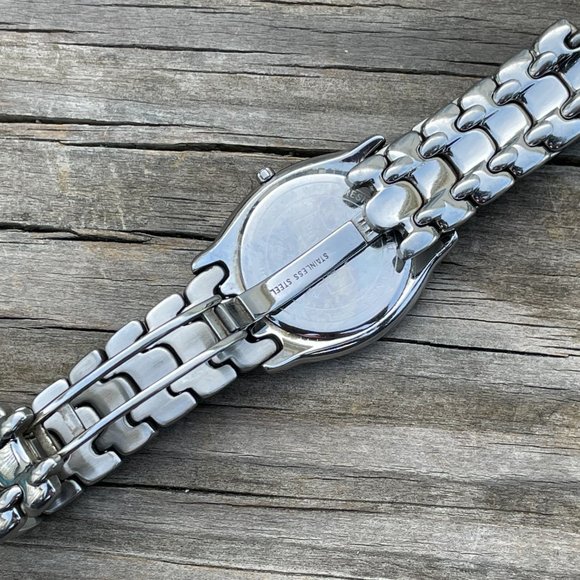 Vintage PRYNGEPS Wristwatch Silver Tone Analog Date Indicator - Picture 11 of 16